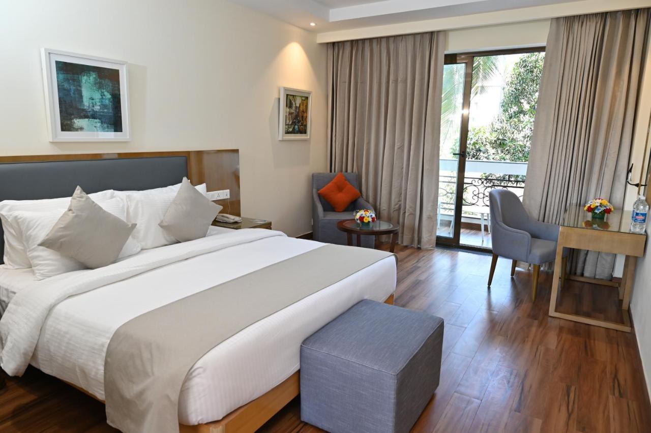 Resort The Lohias, Goa Candolim Ngoại thất bức ảnh