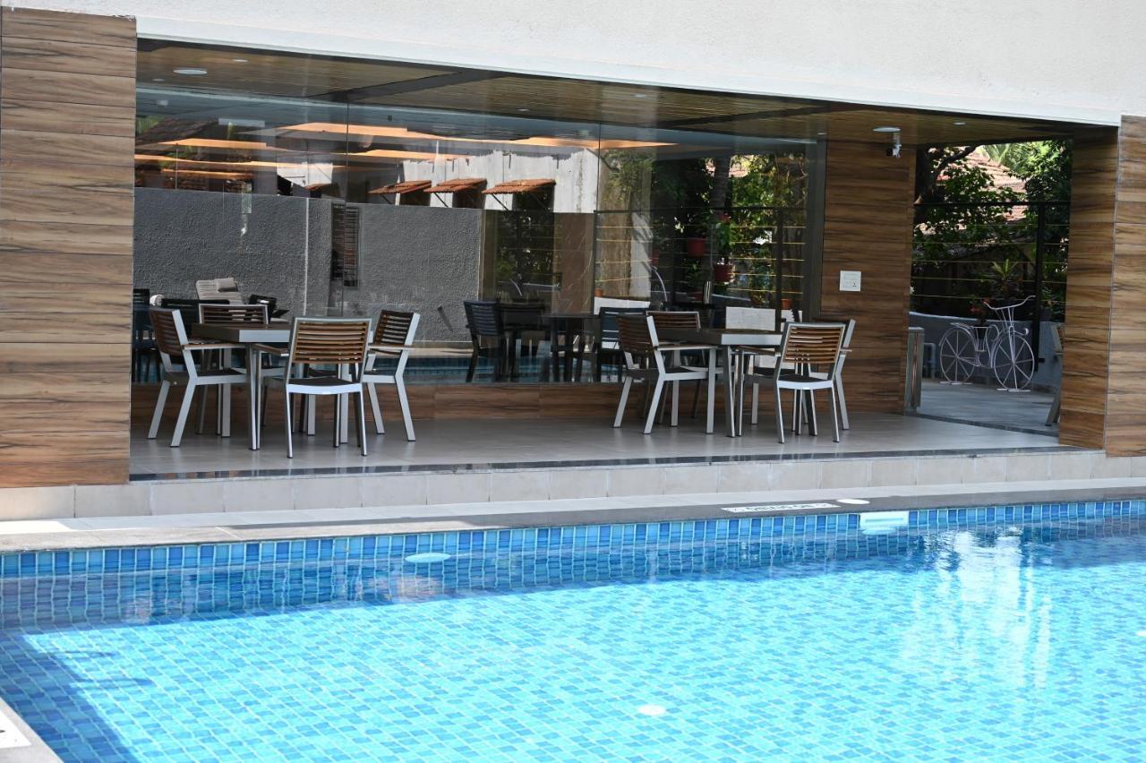 Resort The Lohias, Goa Candolim Ngoại thất bức ảnh