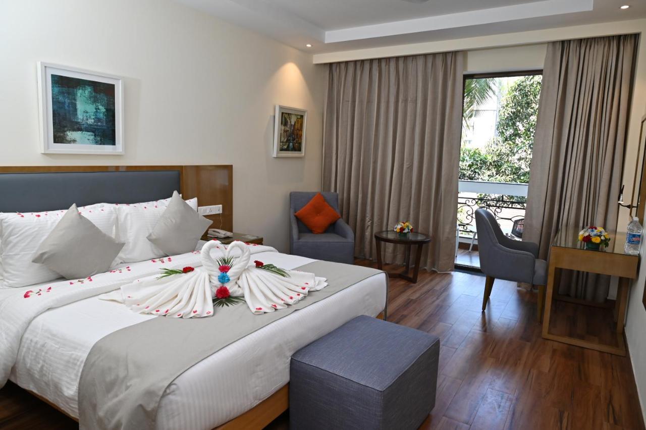 Resort The Lohias, Goa Candolim Ngoại thất bức ảnh