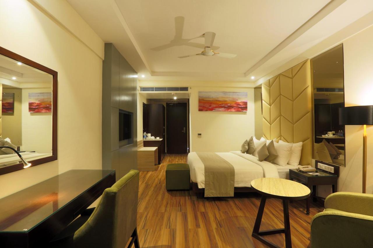 Resort The Lohias, Goa Candolim Ngoại thất bức ảnh