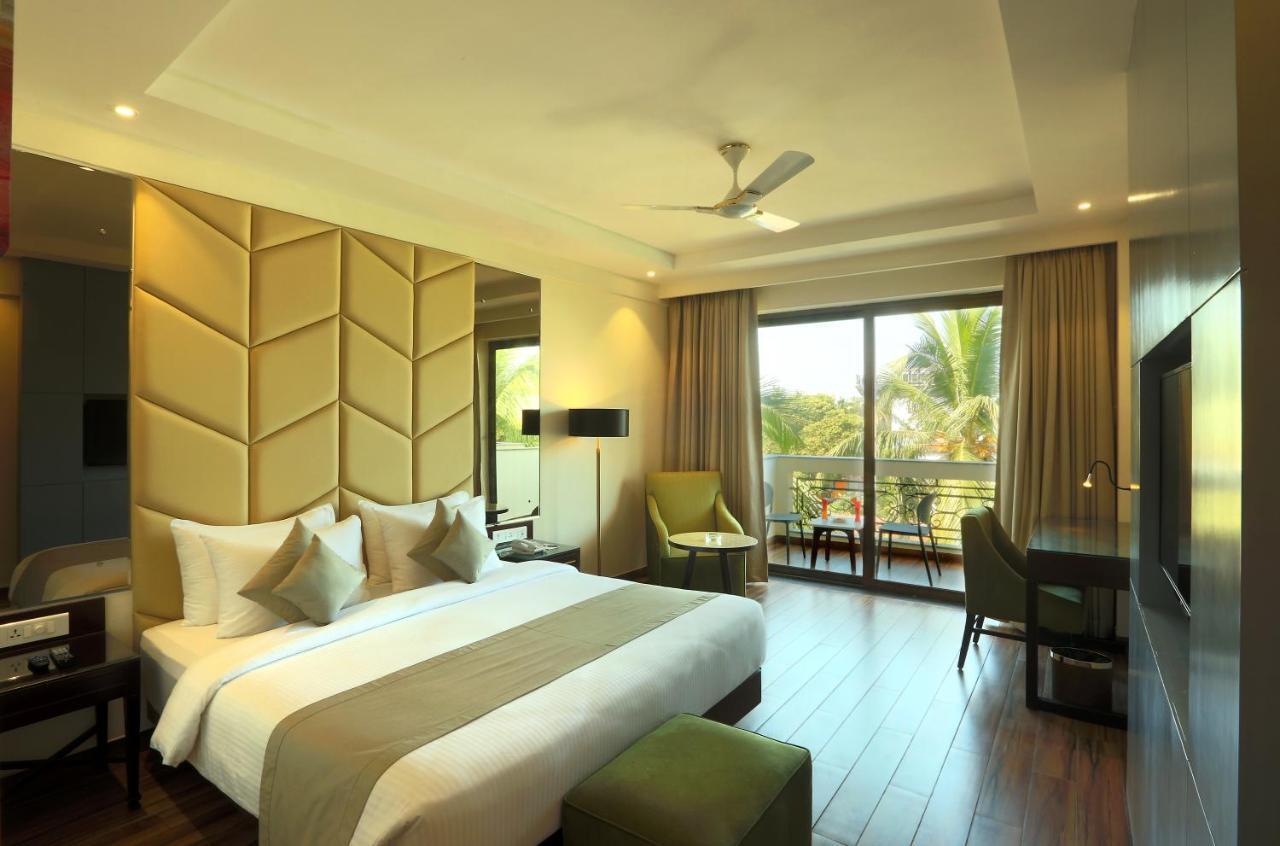 Resort The Lohias, Goa Candolim Ngoại thất bức ảnh