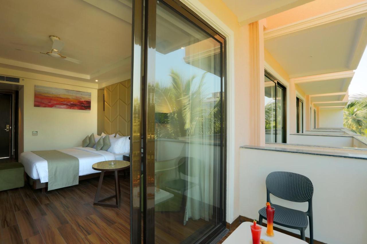 Resort The Lohias, Goa Candolim Ngoại thất bức ảnh